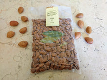 Carica l'immagine nel visualizzatore di Gallery, Mandorle Sgusciate - Varietà Tuono sacchetto da 1/2 kg