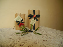 Carica l'immagine nel visualizzatore di Gallery, Olio extra vergine di oliva biologico - lattine da 0,250 litri